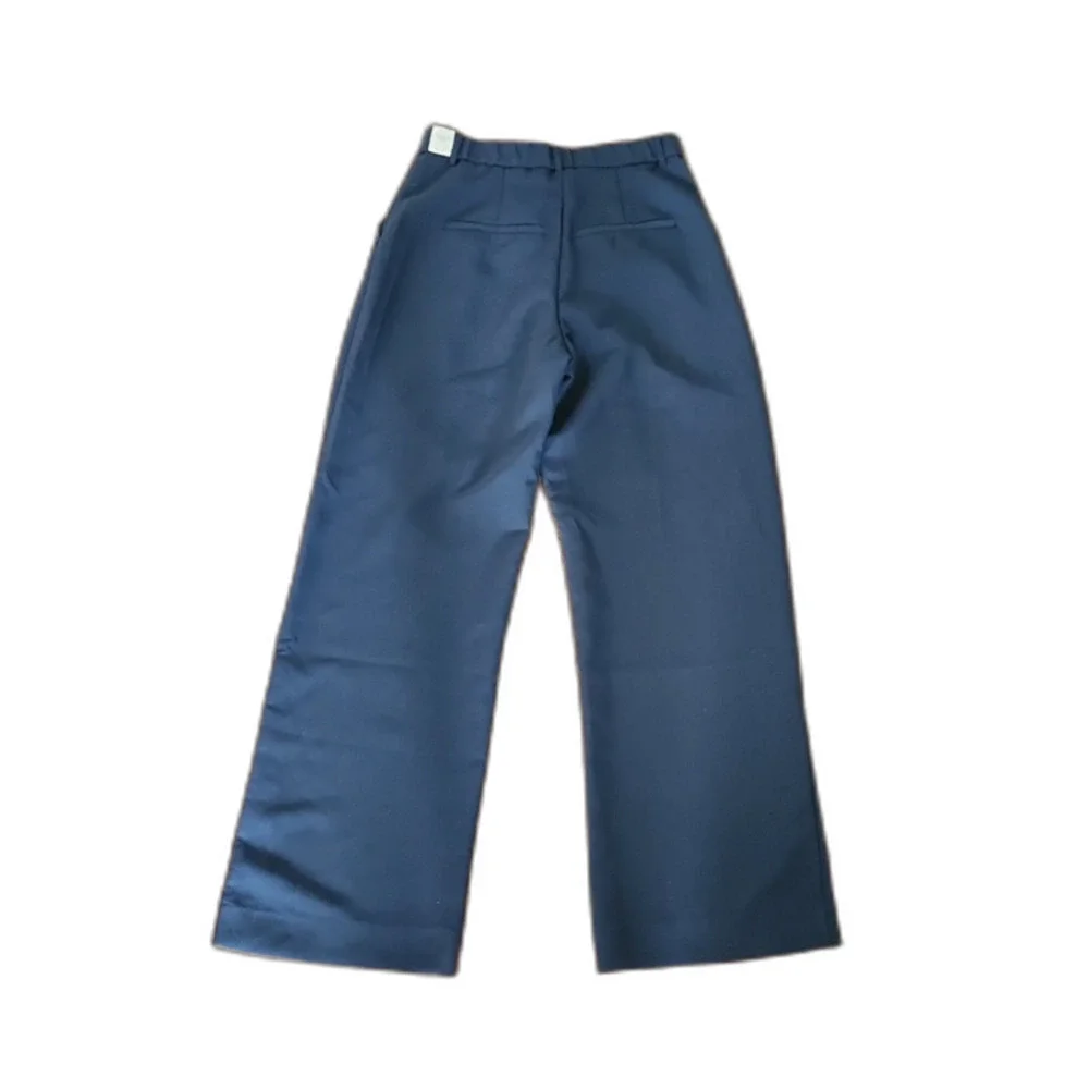NWT Abercrombie & Fitch High Rise Sloane Tailored Wide Leg Pants, Navy, 30/10L - Picture 3 of 10